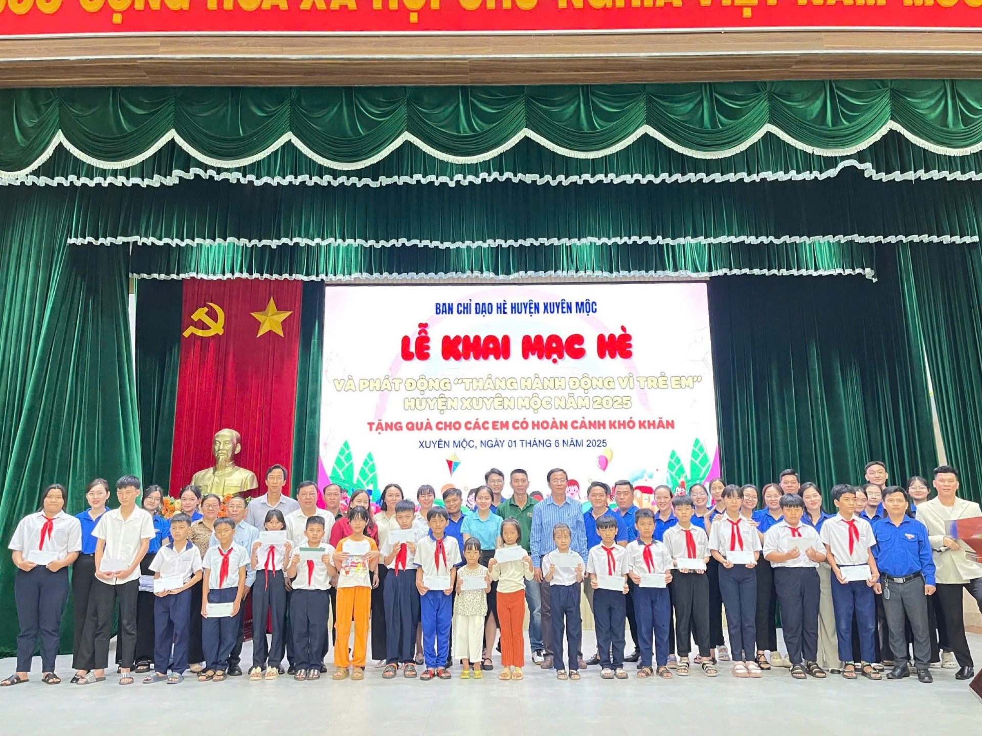 QUỐC TẾ THIẾU NHI