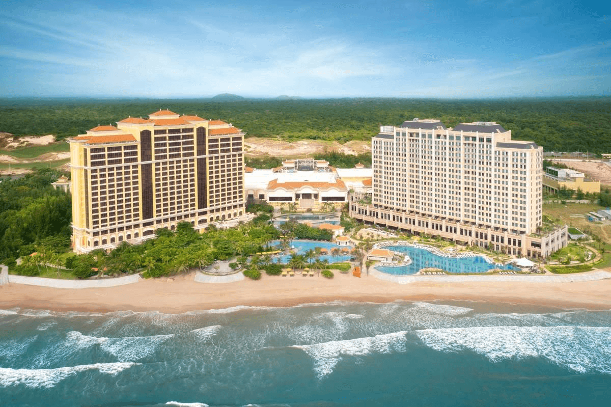 The most luxurious resort Ho Tram for a weekend getaway near Saigon