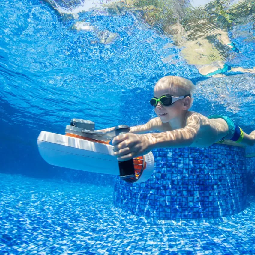 Card Image https://cms.thegrandhotram.com/storage/1436/underwater-scooter-for-kids_850x850.webp