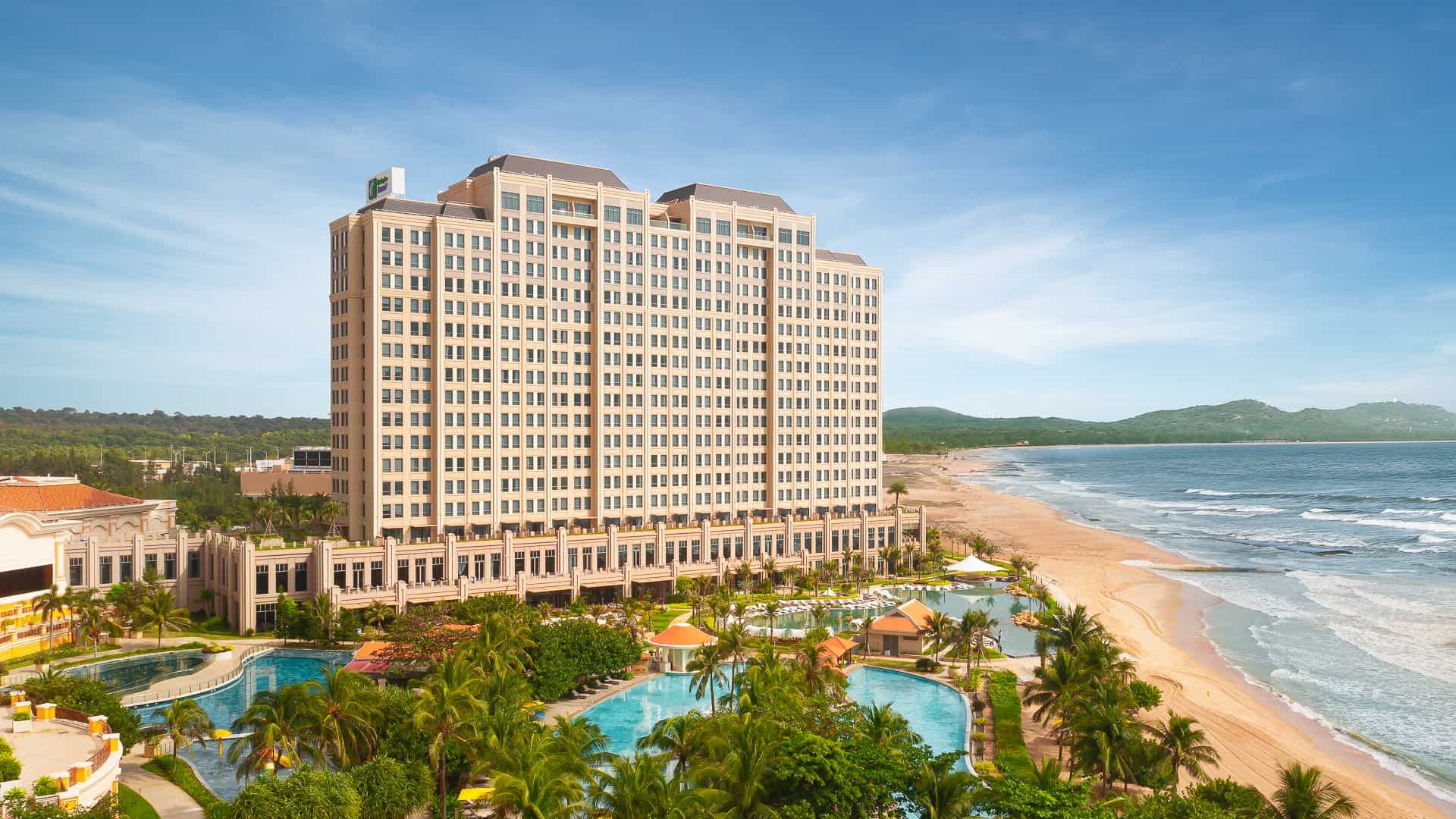Holiday Inn Resort® Ho Tram Beach
