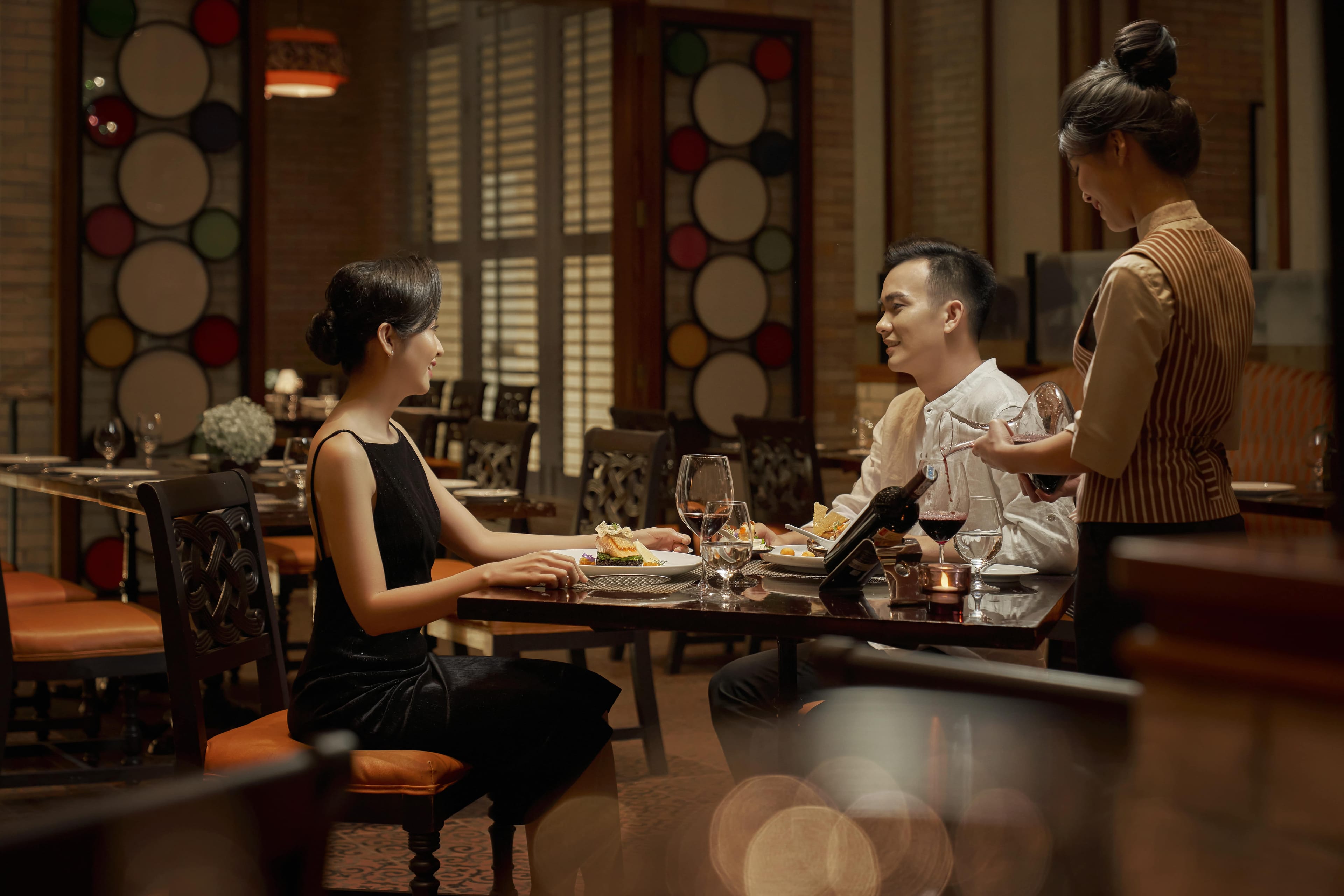 Card Image https://cms.thegrandhotram.com/storage/890/The-Grand-Bistro-2.JPG