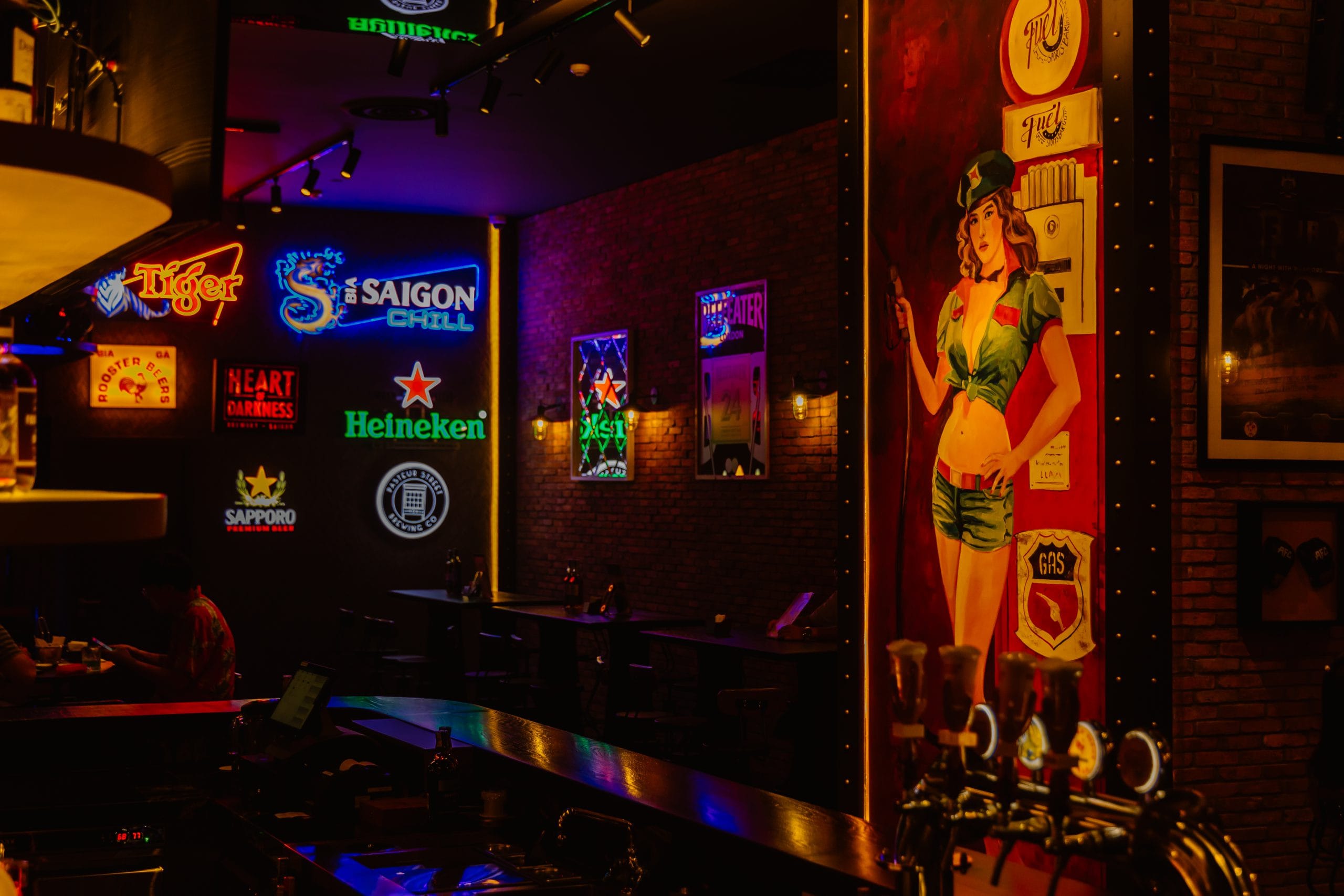 Card Image https://cms.thegrandhotram.com/storage/99/Fuel-Sports-Bar3.jpg