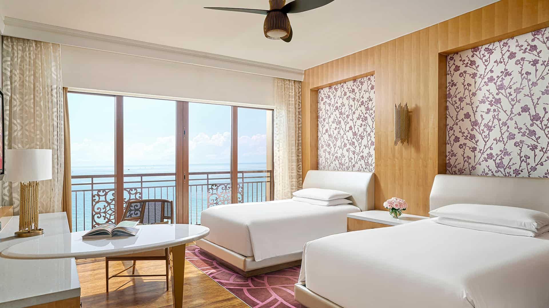 Card Image https://cms.thegrandhotram.com/storage/556/InterContinental-2Twinbedsgrandoceanview-Overview1.jpg